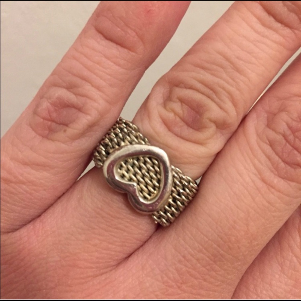 Tiffany & co somerset mesh heart ring
